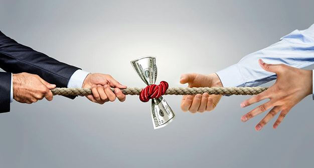 bắt đầu với một công việc lương thấp